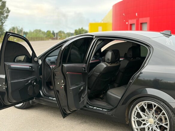 2012 Opel Astra H Рестайлинг, чёрный, 750000 рублей - вид 7