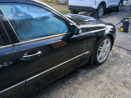 2003 Mercedes-Benz E-Класс 240 III (W211, S211), чёрный, 550000 рублей, вид 2
