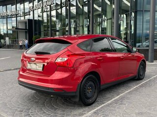 2014 Ford Focus III, красный, 859000 рублей, вид 2