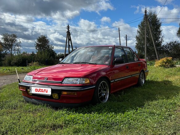 1990 Honda Civic IV, красный, 600000 рублей