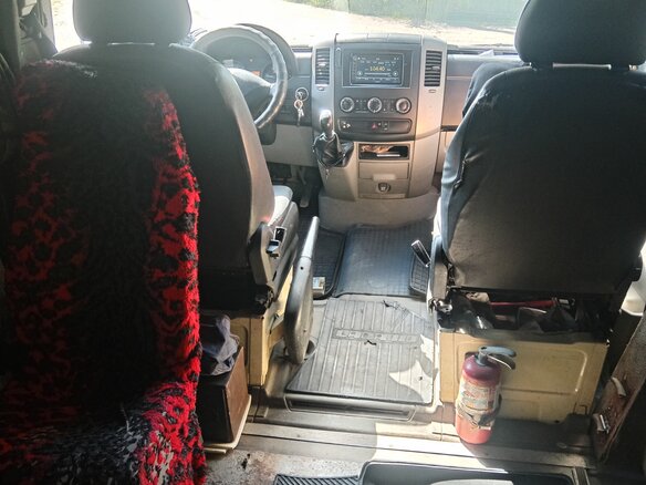 2014 Mercedes-Benz Sprinter, жёлтый, 3200000 рублей - вид 13