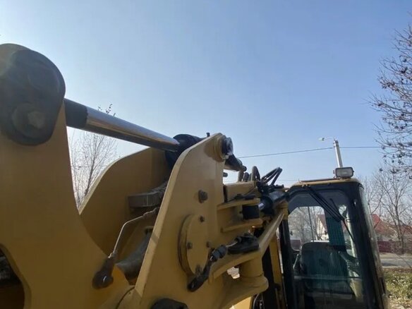 2020 Caterpillar 303SR, золотистый - вид 17