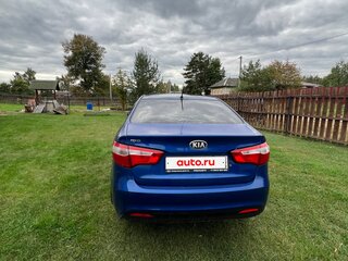 2013 Kia Rio III, синий, 580000 рублей, вид 4