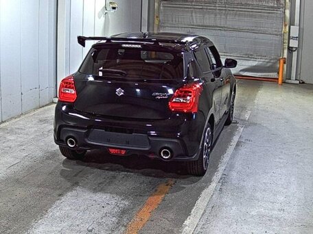 2022 Suzuki Swift Sport V, чёрный, 1300010 рублей, вид 2