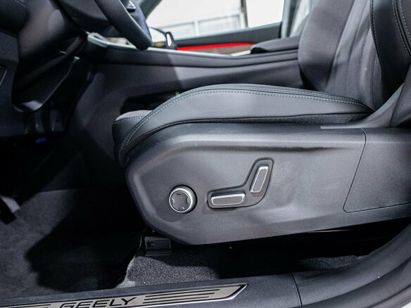 2026 Geely Monjaro I, белый, 4954990 рублей - вид 26
