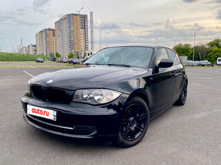 2011 BMW 1 серии 118i I (E81/E82/E87/E88) Рестайлинг, чёрный, 700000 рублей, вид 2