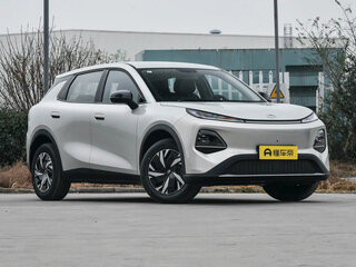2026 Changan Qiyuan Q05 40.3 kWh II, серебристый, 2255228 рублей, вид 3