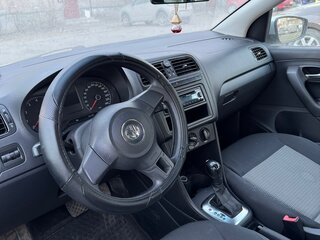 2012 Volkswagen Polo V, серебристый, 430000 рублей, вид 5