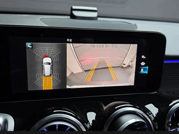 2022 Mercedes-Benz GLB 200 d I (X247), белый - вид 11