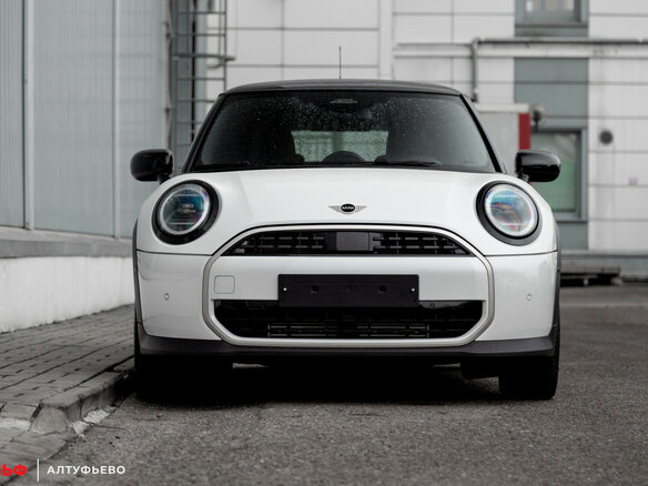 2024 Mini Hatch C IV (F65/F66/J01), белый - вид 1