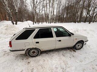 1998 Skoda Felicia I Рестайлинг, белый, 200000 рублей, вид 2
