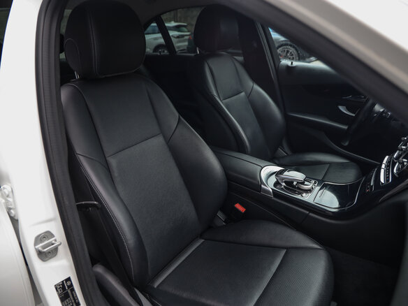 2015 Mercedes-Benz C-Класс 200 IV (W205), чёрный, 1827000 рублей - вид 24