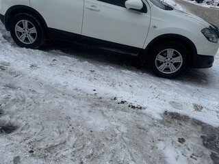 2012 Nissan Qashqai I Рестайлинг, белый, 1150000 рублей, вид 3