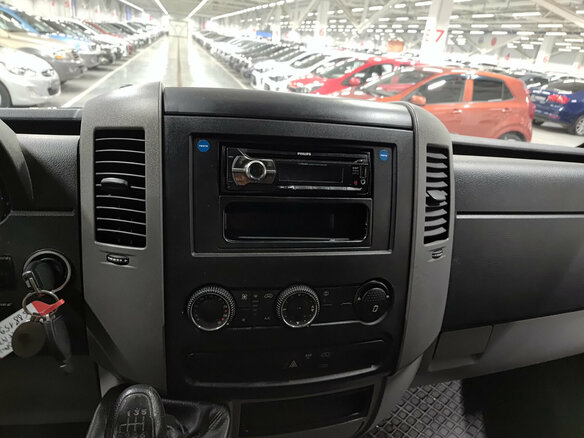 2012 Mercedes-Benz Sprinter, белый, 1899000 рублей - вид 14