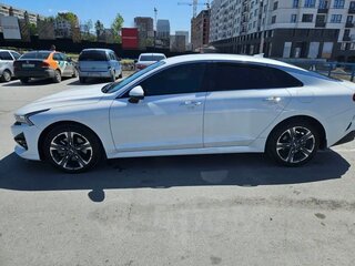 2021 Kia K5 III, белый, 2450000 рублей, вид 5