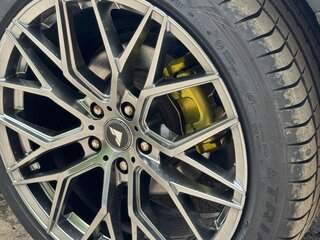 2012 Volvo C30 I Рестайлинг, жёлтый, 1050000 рублей, вид 4