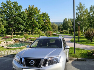 2020 Nissan Terrano III (D10), серебристый, 1850000 рублей, вид 3