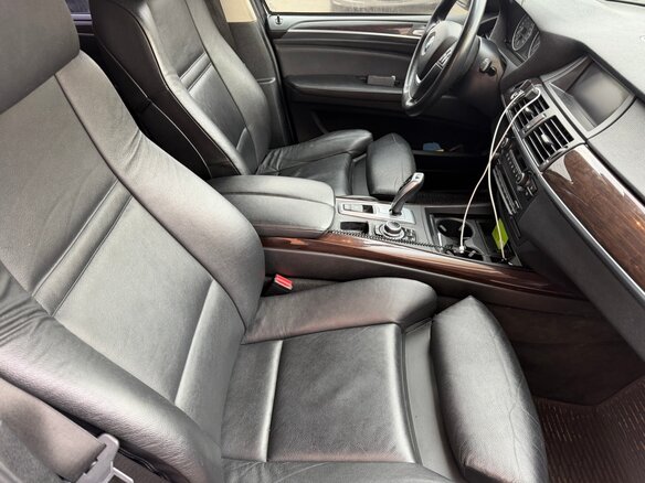 2013 BMW X5 30d II (E70) Рестайлинг, чёрный, 2520000 рублей - вид 7