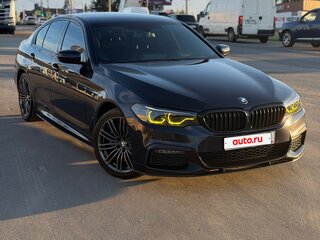 2019 BMW 5 серии 530d xDrive VII (G30/G31/G38), чёрный, 4550000 рублей, вид 3