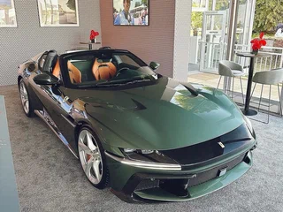 2026 Ferrari 12Cilindri Spider, серый, 69990000 рублей, вид 3