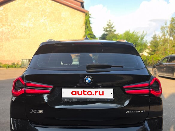 2021 BMW X3 20d xDrive III (G01) Рестайлинг, чёрный - вид 3