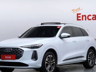 2025 Audi Q5 40 TDI III (GU), белый, 7282789 рублей, вид 1