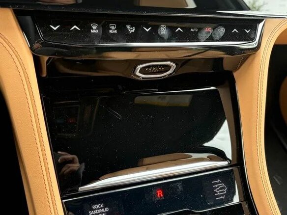2026 Jeep Grand Cherokee V (WL) Рестайлинг, чёрный, 10102545 рублей - вид 15