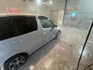2002 Toyota FunCargo, серый, 380000 рублей, вид 2