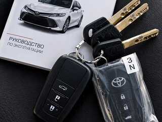 2021 Toyota RAV4 V (XA50), коричневый, 2420000 рублей, вид 5