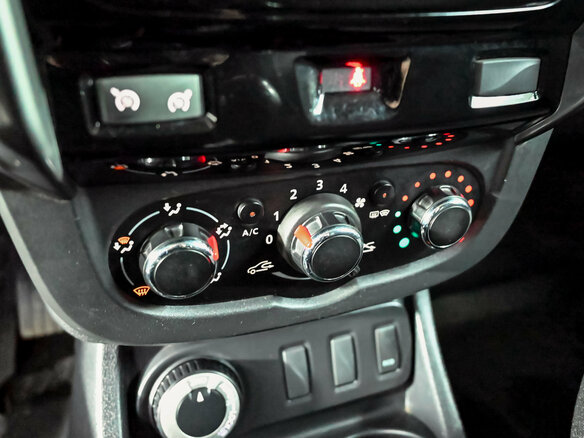 2017 Renault Duster I Рестайлинг, чёрный - вид 15