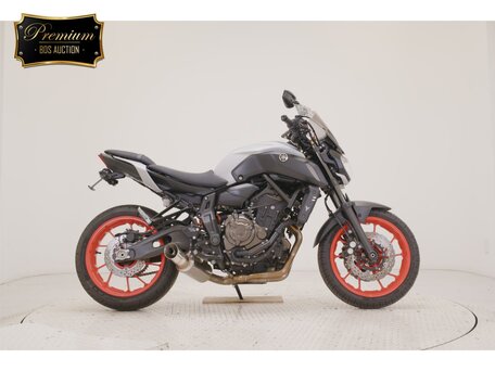 2019 Yamaha MT-07 (FZ-07), серый, 797000 рублей, вид 2