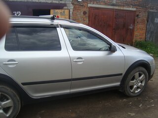 2007 Skoda Octavia Scout II (A5), серебристый, 650000 рублей, вид 4