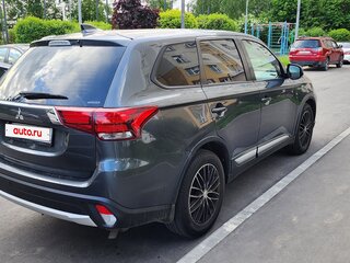 2018 Mitsubishi Outlander III Рестайлинг 2, серый, 1650000 рублей, вид 4