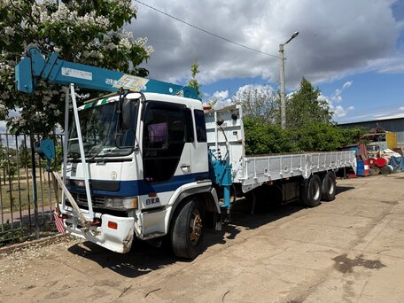 1995 Hino Profia, белый, 3700000 рублей, вид 1