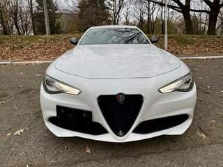 2021 Alfa Romeo Giulia II (952) Рестайлинг, белый, 6100000 рублей, вид 1