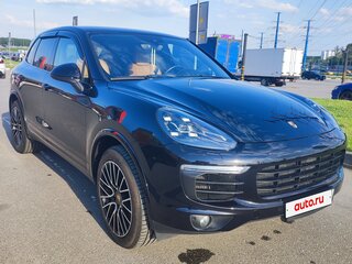 2017 Porsche Cayenne Diesel II Рестайлинг (958), чёрный, 4900000 рублей, вид 2