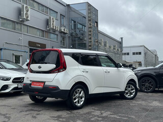 2019 Kia Soul III, белый, 1599000 рублей, вид 4