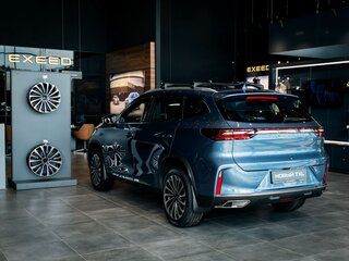 2025 Exeed TXL I Рестайлинг 2, синий, 3324630 рублей, вид 2