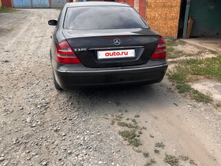 2003 Mercedes-Benz E-Класс 320 III (W211, S211), чёрный, 485000 рублей, вид 3