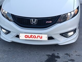 2017 Honda Jade I, белый, 1800000 рублей, вид 2