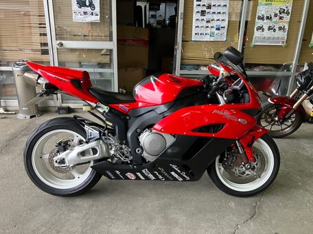 2004 Honda CBR 1000 RR/RA Fireblade, красный, 784000 рублей, вид 1