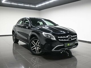 2017 Mercedes-Benz GLA 200 I (X156) Рестайлинг, чёрный, 2375000 рублей, вид 5