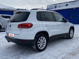 2015 Volkswagen Tiguan I Рестайлинг, белый, 1550000 рублей, вид 2
