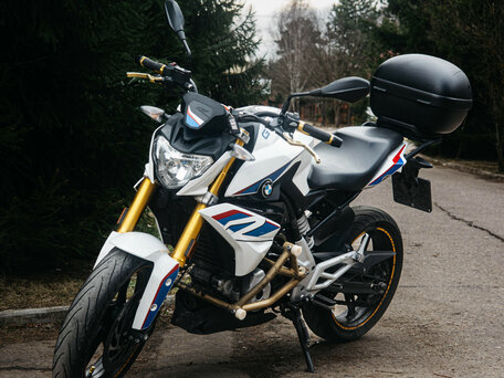 2017 BMW G 310 R, белый, 380000 рублей, вид 1