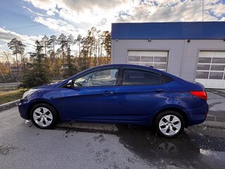 2011 Hyundai Solaris I, синий, 600000 рублей, вид 3