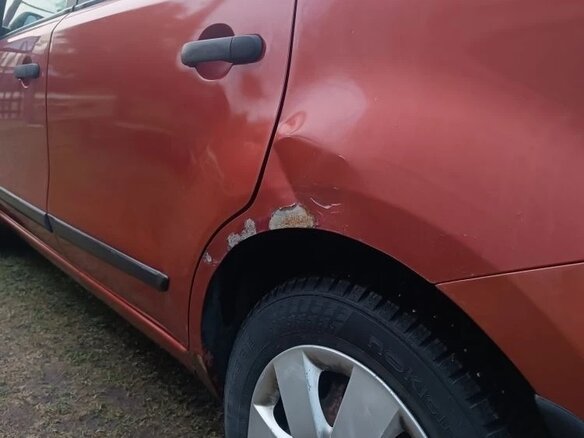 2007 Nissan Note I, красный, 395000 рублей - вид 6