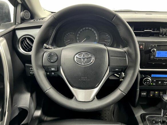 2013 Toyota Auris II, белый - вид 15