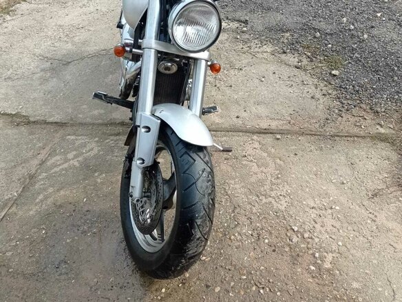 1999 Suzuki Desperado VZ400, серебристый, 350000 рублей
