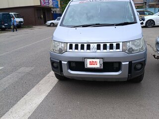 2010 Mitsubishi Delica D:5 I, серебристый, 1900000 рублей, вид 1