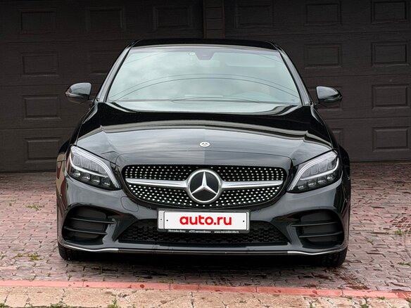2019 Mercedes-Benz C-Класс 200 IV (W205) Рестайлинг, чёрный, 3000000 рублей